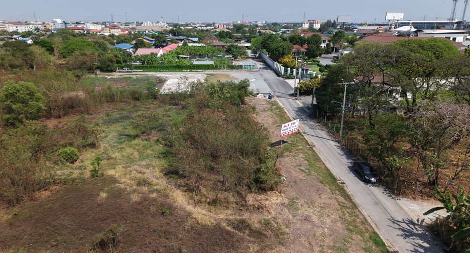 For sale land in Saphan Sung, Bangkok