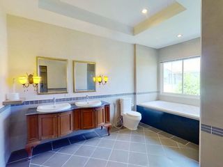 Villa zum Kauf mit 6 Zimmer in San Sai, Chiang Mai