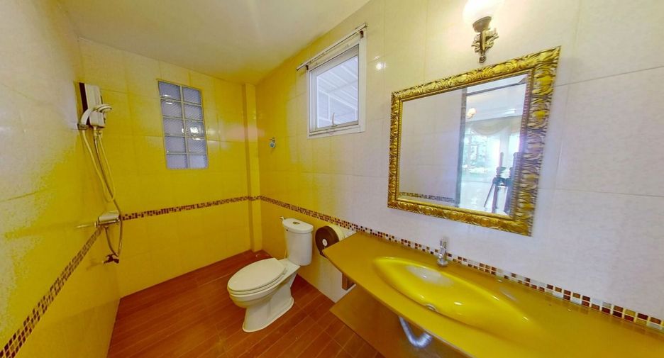 Villa zum Kauf mit 6 Zimmer in San Sai, Chiang Mai