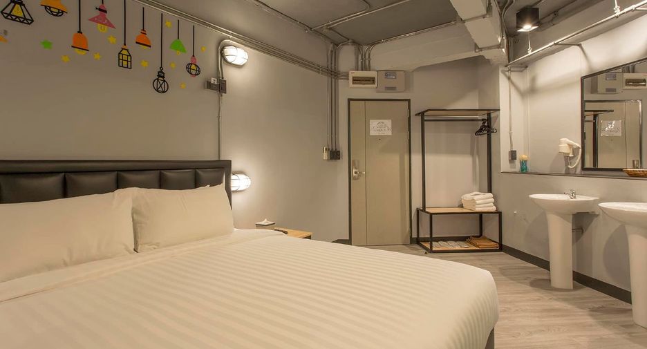 Hotel en venta de 20 habitaciones en Bang Rak, Bangkok