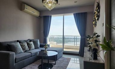 For rent 2 bedrooms condo in Yan Nawa, Bangkok