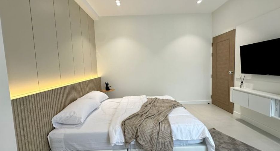 Casa en venta de 4 habitaciones en Hang Dong, Chiang Mai