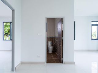 For rent 6 Beds office in Mueang Chiang Mai, Chiang Mai