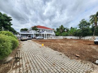 For rent 3 Beds office in Mueang Chiang Mai, Chiang Mai