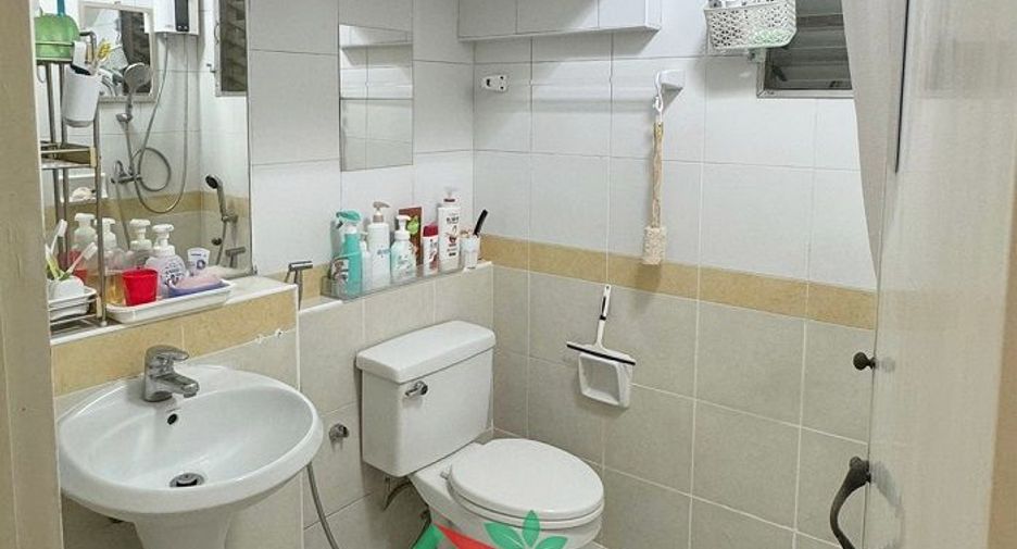 À vendre 3 chambres maison à Krathum Baen, Samut Sakhon