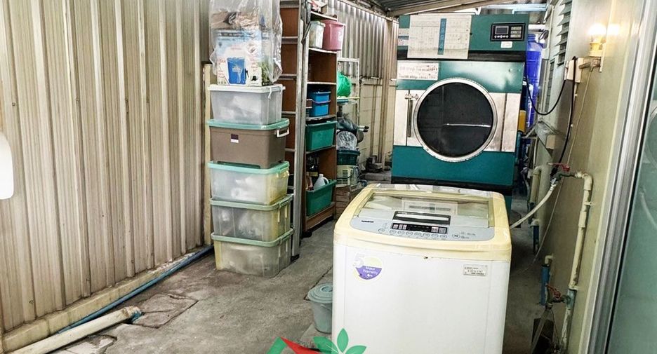 À vendre 3 chambres maison à Krathum Baen, Samut Sakhon