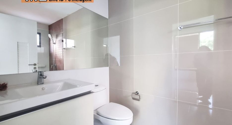 For sale 4 bedrooms house in Suan Luang, Bangkok