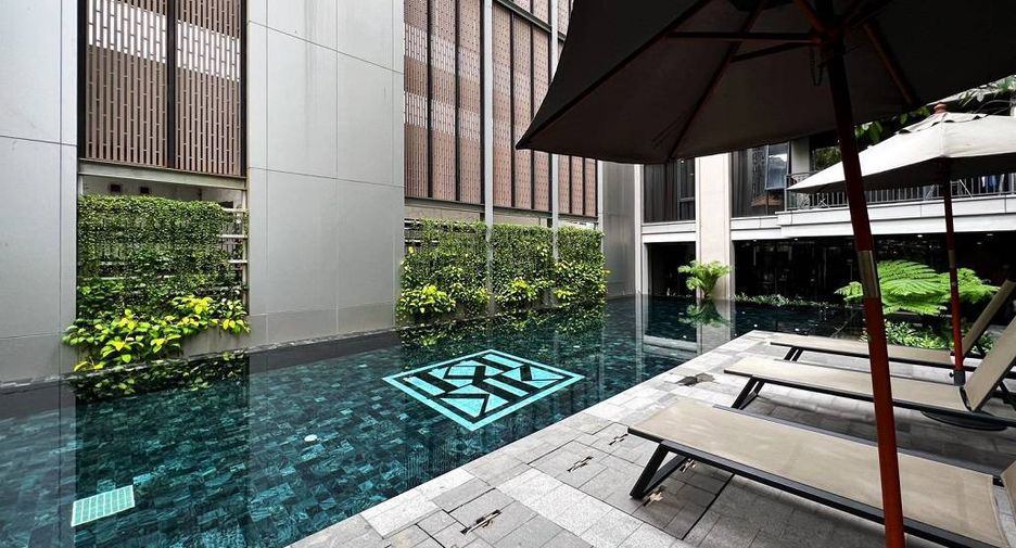 À louer 2 chambres condo à Pathum Wan, Bangkok