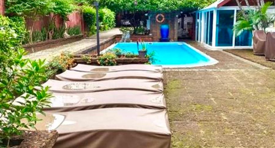 出售 26 卧室 酒店 在 Mueang Chiang Mai, Chiang Mai
