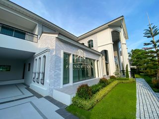 For sale 5 Beds house in Lat Krabang, Bangkok