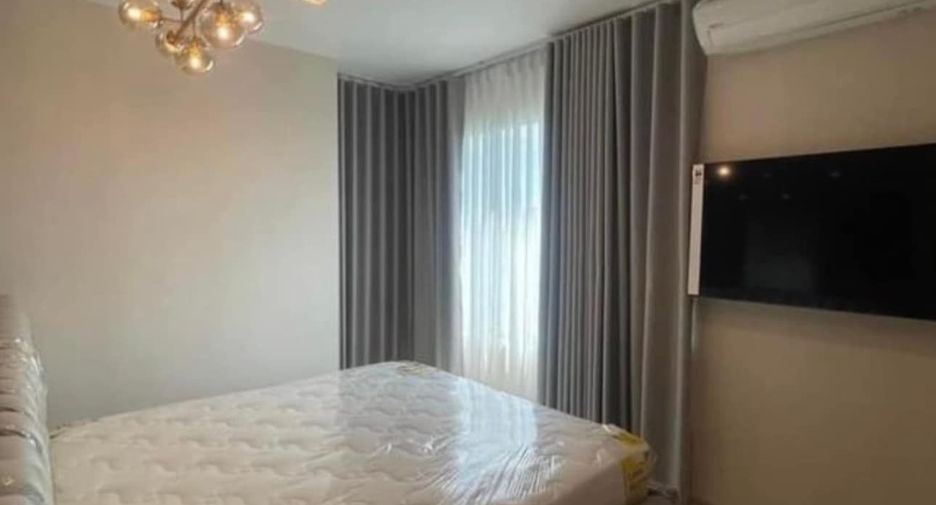 For rent and for sale 2 bedrooms condo in Pathum Wan, Bangkok