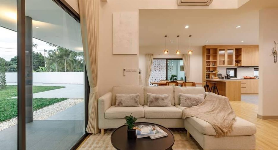 Haus zum Kauf mit 5 Zimmer in Saraphi, Chiang Mai