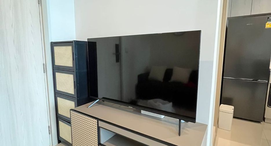 For rent 1 bed condo in Pathum Wan, Bangkok