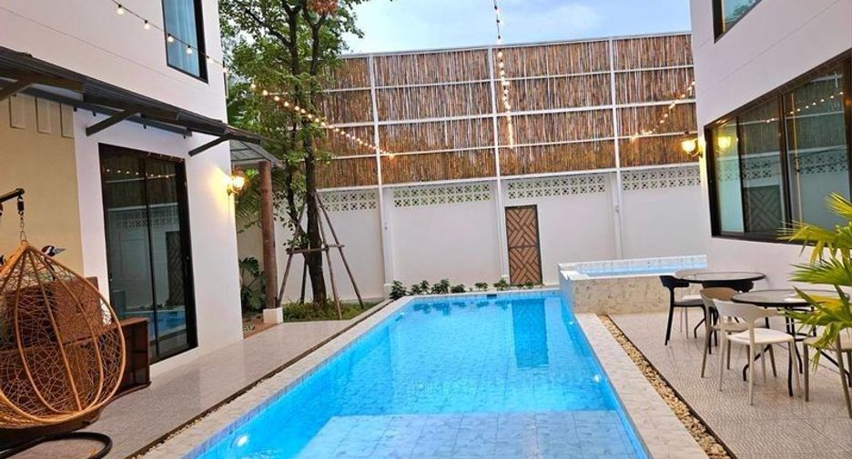 À vendre 8 chambres maison à Doi Saket, Chiang Mai