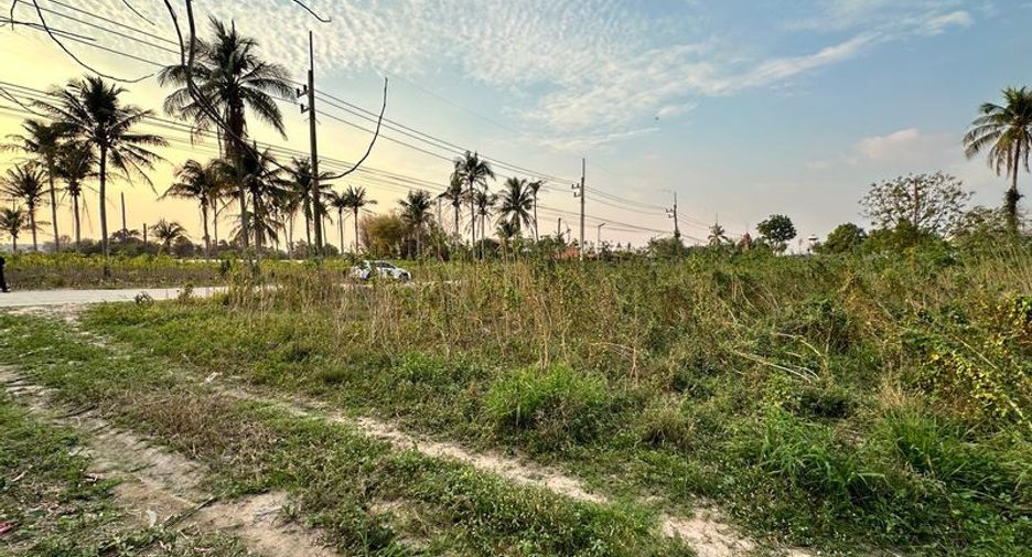 À vendre terrain à Si Racha, Chonburi