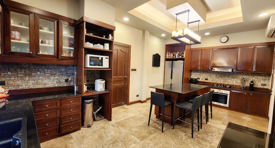 Haus zum Kauf mit 4 Zimmer in Hang Dong, Chiang Mai