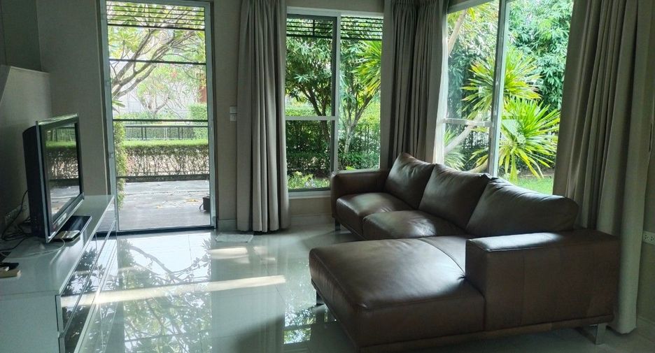 For sale 4 bedrooms house in Mueang Chiang Mai, Chiang Mai