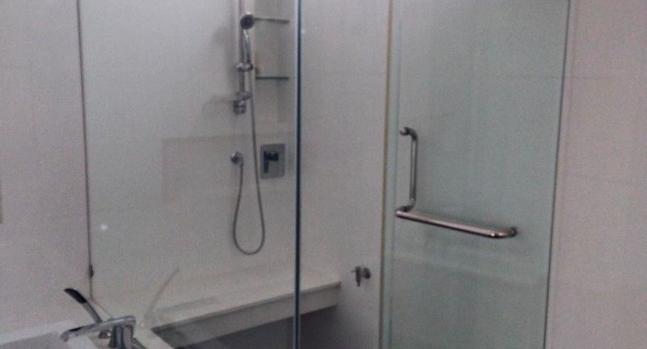 For sale 4 bedrooms house in Mueang Chiang Mai, Chiang Mai