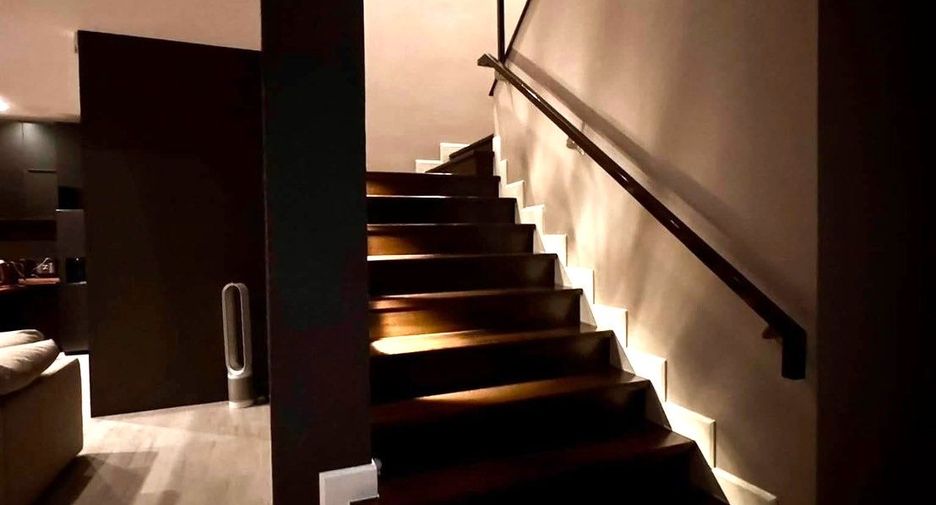 For rent 4 bedrooms house in Saphan Sung, Bangkok