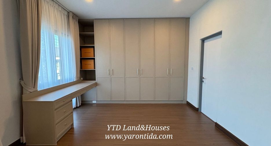 For rent 4 bedrooms house in Bang Phli, Samut Prakan