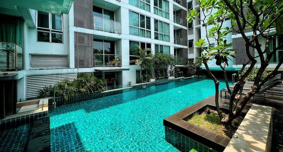 For rent 1 bed condo in Phaya Thai, Bangkok