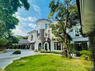 For sale 5 Beds house in Taling Chan, Bangkok