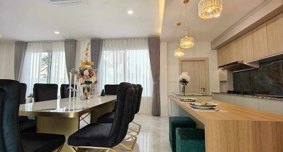 Haus zum Kauf mit 6 Zimmer in San Sai, Chiang Mai