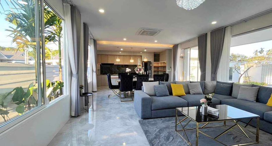 Haus zum Kauf mit 6 Zimmer in San Sai, Chiang Mai