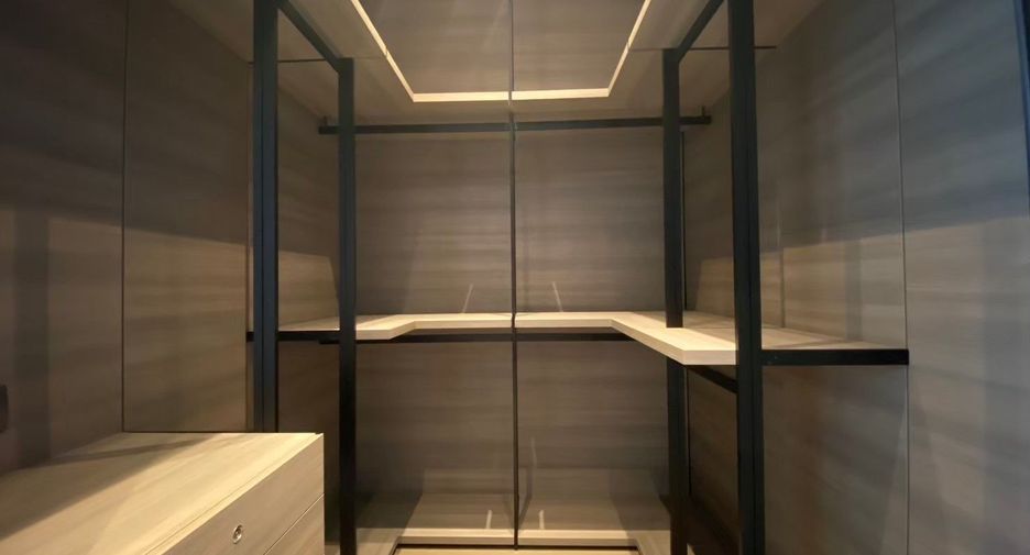 For rent 1 Beds condo in Pathum Wan, Bangkok
