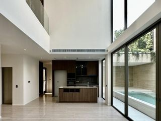 For sale 4 Beds house in Watthana, Bangkok