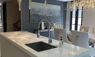 For rent and for sale 4 bed townhouse in Watthana, Bangkok