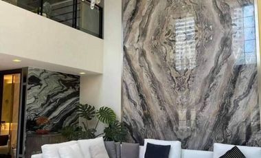 For rent and for sale 4 bed townhouse in Watthana, Bangkok