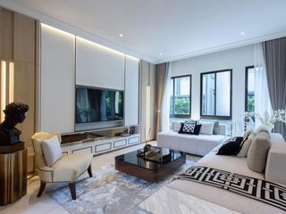 For sale 3 Beds townhouse in Watthana, Bangkok