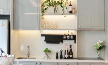 For sale 3 bed townhouse in Watthana, Bangkok