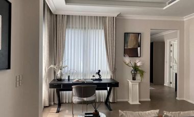 For sale 3 bed townhouse in Watthana, Bangkok