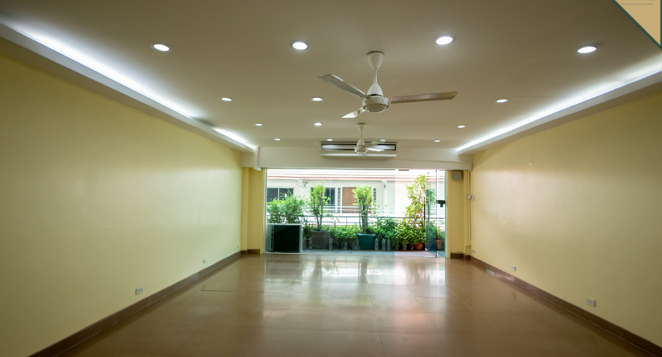 For rent 3 bedrooms office in Watthana, Bangkok