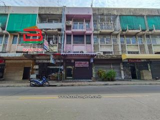 For sale 3 Beds retail Space in Lat Phrao, Bangkok