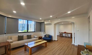 For sale 1 bed condo in Khlong Toei, Bangkok