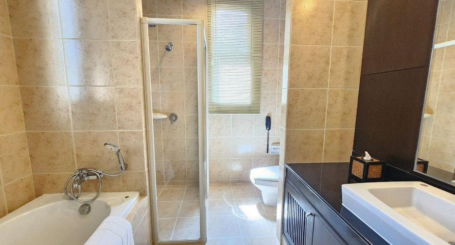 Serviced Apartment zur Miete mit 3 Zimmer in Khlong Toei, Bangkok