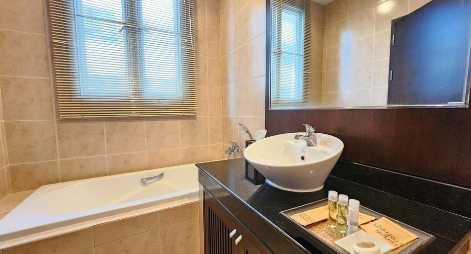 Serviced Apartment zur Miete mit 3 Zimmer in Khlong Toei, Bangkok