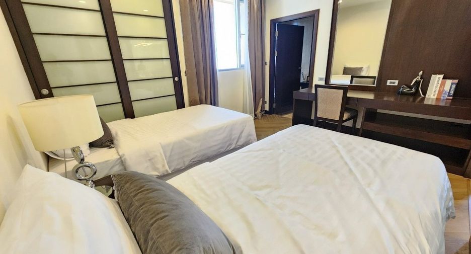 Serviced Apartment zur Miete mit 3 Zimmer in Khlong Toei, Bangkok