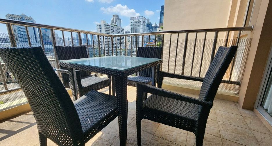 Serviced Apartment zur Miete mit 3 Zimmer in Khlong Toei, Bangkok
