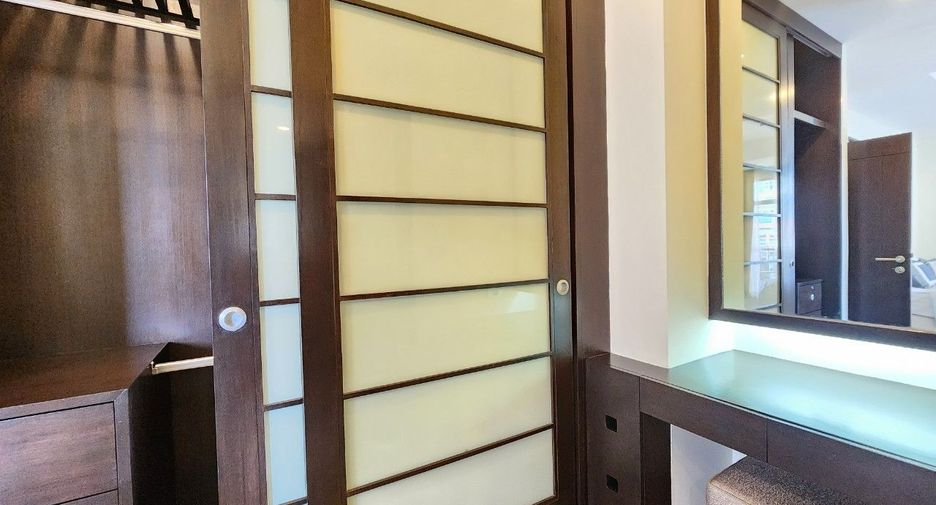 Serviced Apartment zur Miete mit 3 Zimmer in Khlong Toei, Bangkok