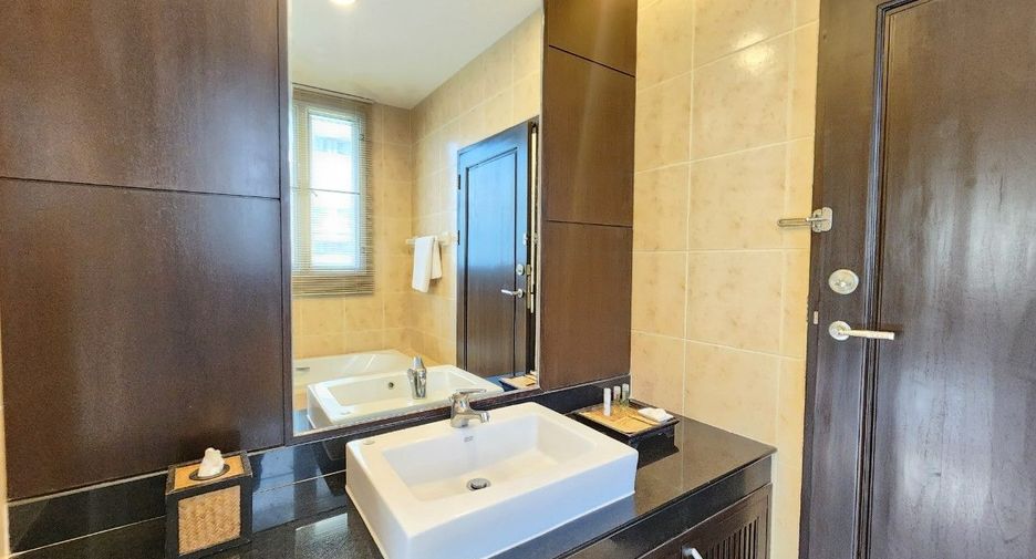 Serviced Apartment zur Miete mit 3 Zimmer in Khlong Toei, Bangkok
