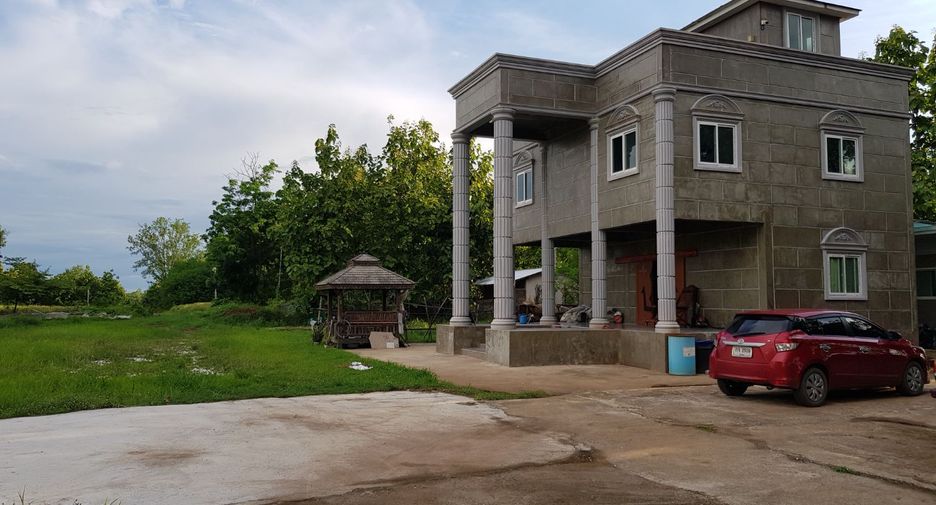 À vendre studio maison à Mueang Uttaradit, Uttaradit