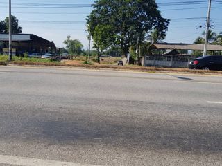 For rent and for sale land in Mueang Uttaradit, Uttaradit