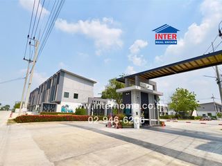 For sale 3 bed townhouse in Lam Luk Ka, Pathum Thani