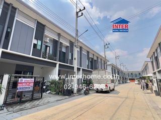 For sale 3 bed townhouse in Lam Luk Ka, Pathum Thani