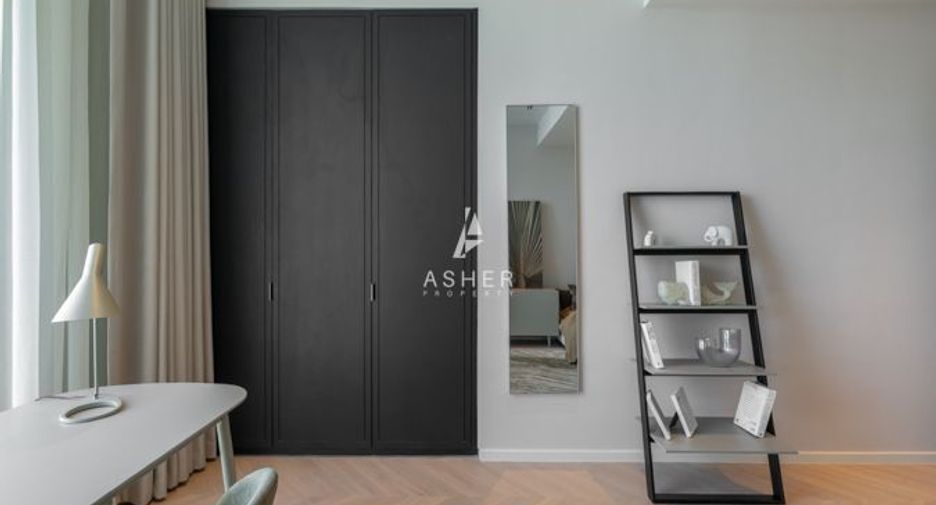 For sale 3 bedrooms condo in Bang Kho Laem, Bangkok