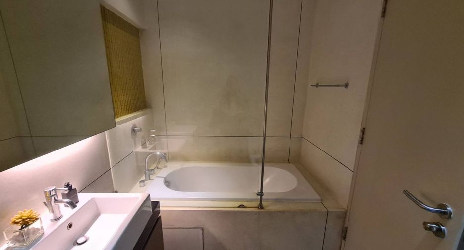 For rent 1 bed apartment in Khlong Toei, Bangkok
